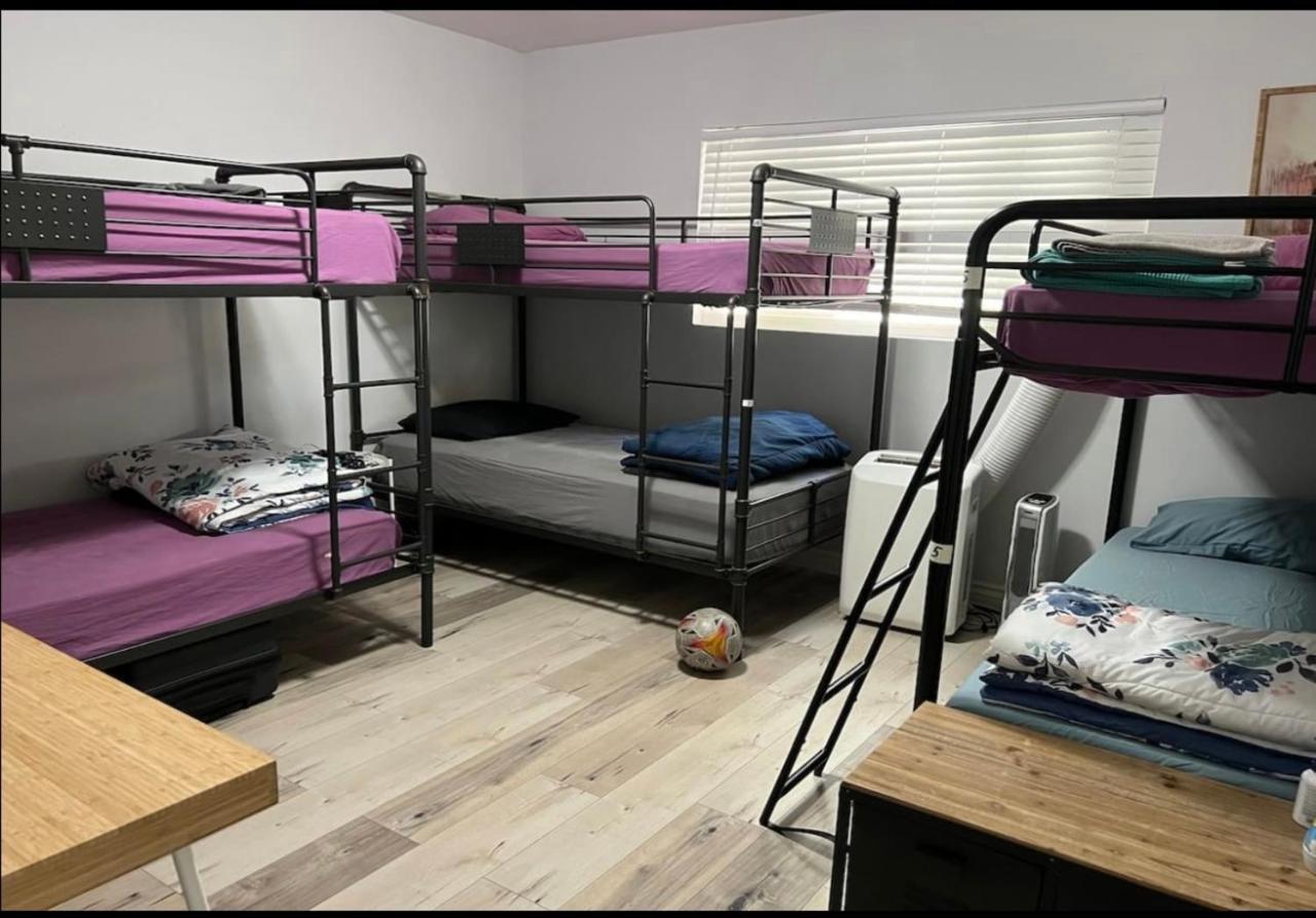 Great West La Ucla Santa Monica Hostel Los Angeles Bagian luar foto